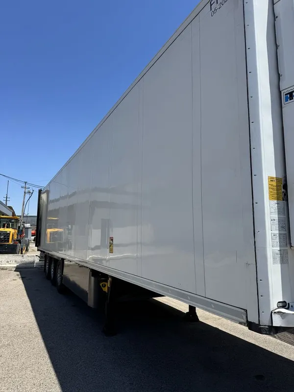 Продается полуприцеп Рефрижератор THERMO KING SLX 300 3