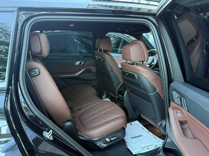 BMW X7 40i xDrive 2024 — фото 4