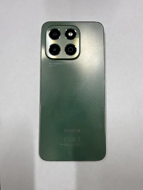 Honor X 7С