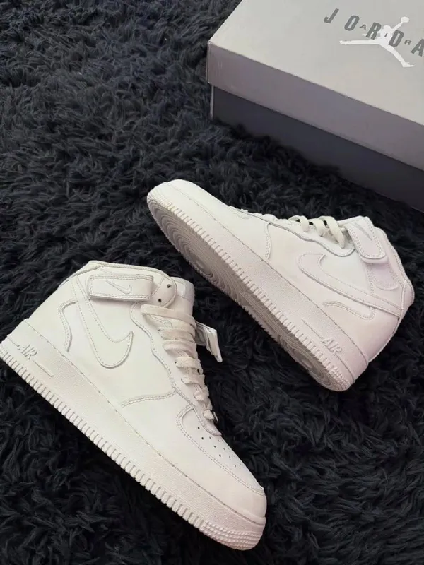 Nike Air Forse 1 high 6 Nike Air Forse 1 high 6