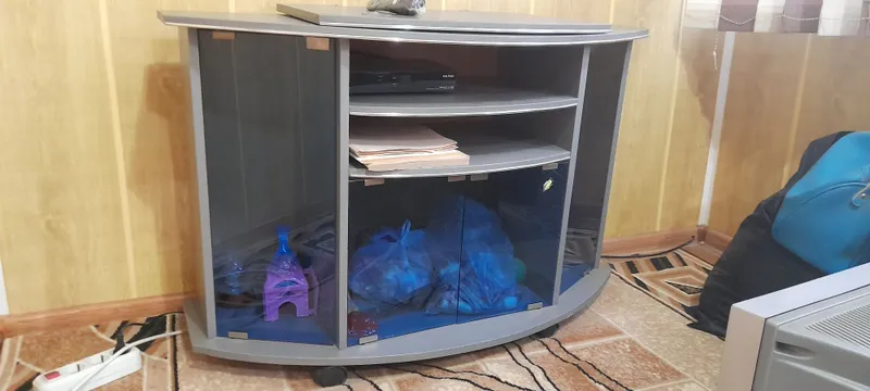 Телевизор ройсон с подставкой 3