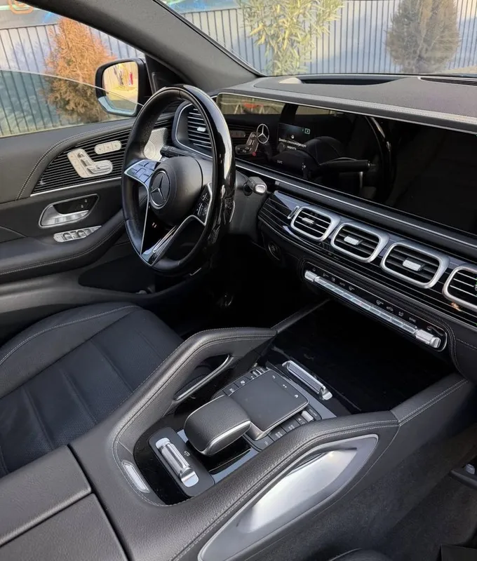 Mercedes-Benz GLE 53 AMG Coupe 2026 год — фото 5