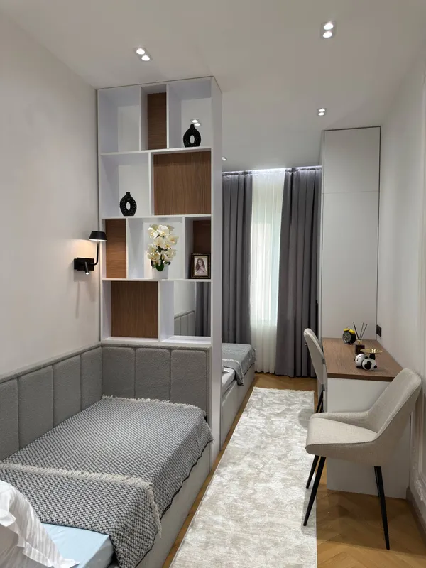 4 xonali kvartira, 100 m2, Yakkasaroy 7