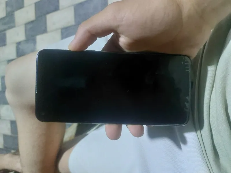 LG q61 64 gb holati yaxshi ishlidi 2 LG q61 64 gb holati yaxshi ishlidi 2