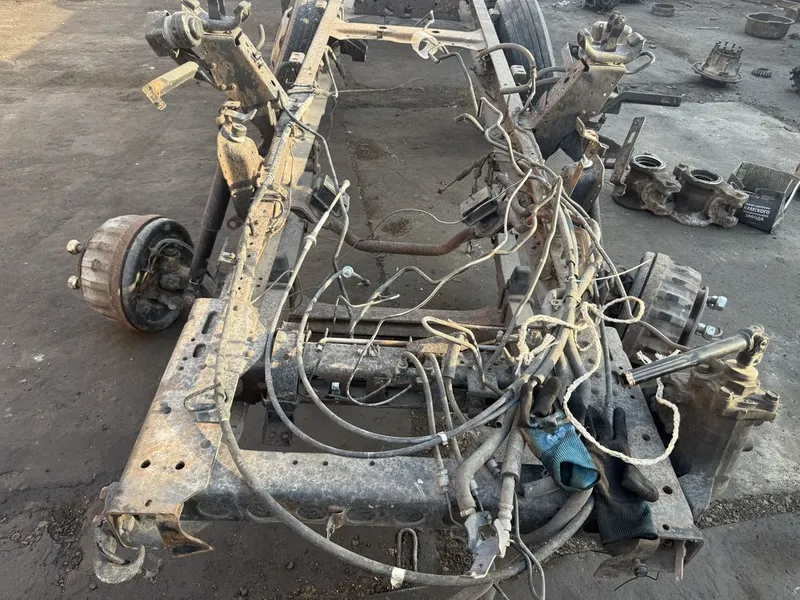 Isuzu rama komplekt