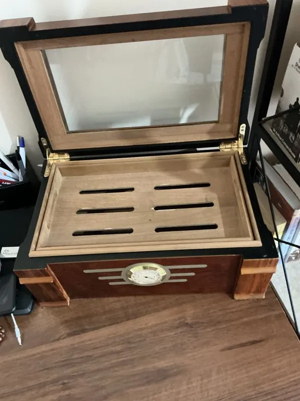 Humidor Habana qutisi 2 Humidor Habana qutisi 2
