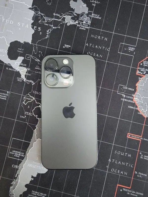 iPhone 14 pro 3