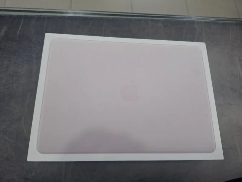 Macbook Neo 8/256 pink 2026 — фото 1