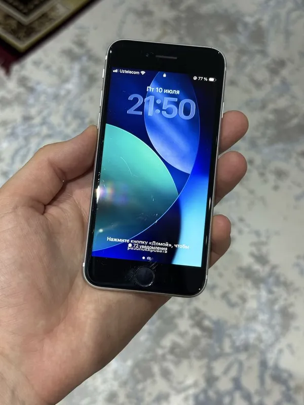 iPhone se 2020 64 gb 7
