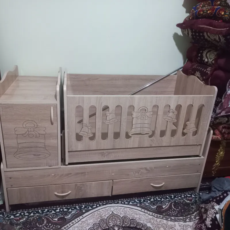 holati yangi hamma narsalari bor 500000ming