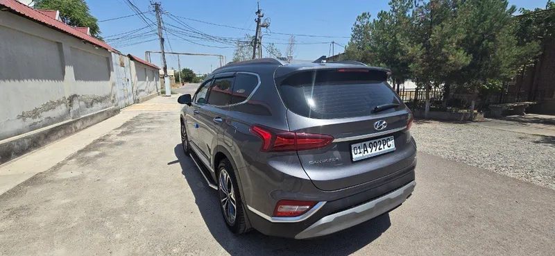 Mashina sotiladi, Hyundai Santa Fe 2021-yil 2