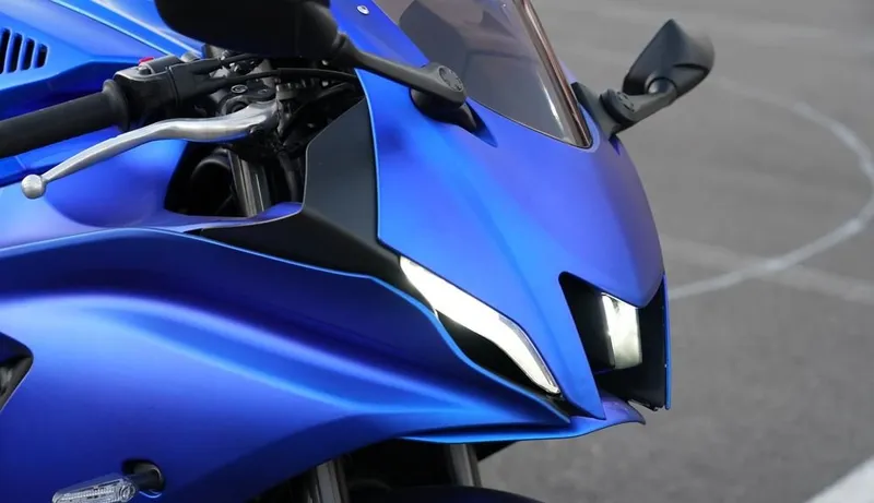 Yamaha R 7 Siniy matoviy 2023 1 Yamaha R 7 Siniy matoviy 2023 1