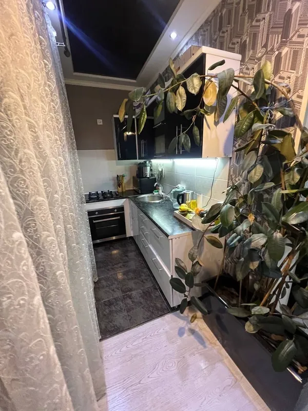 Квартира рядом с метро Buyuk Ipak Yo'li, 100$ 3