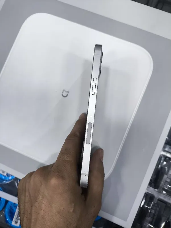 Iphone 12 64gb batareya 100% — фото 2