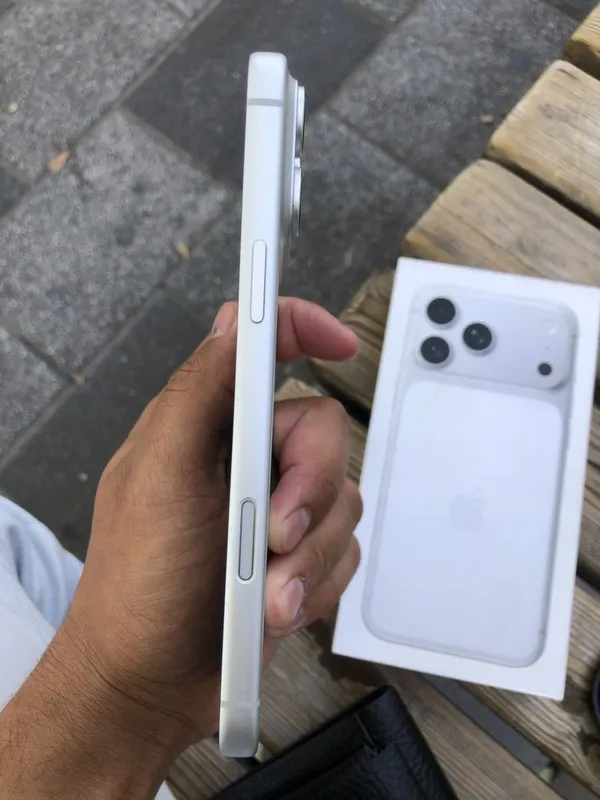 IPHONE 17 pro max 3 IPHONE 17 pro max 3