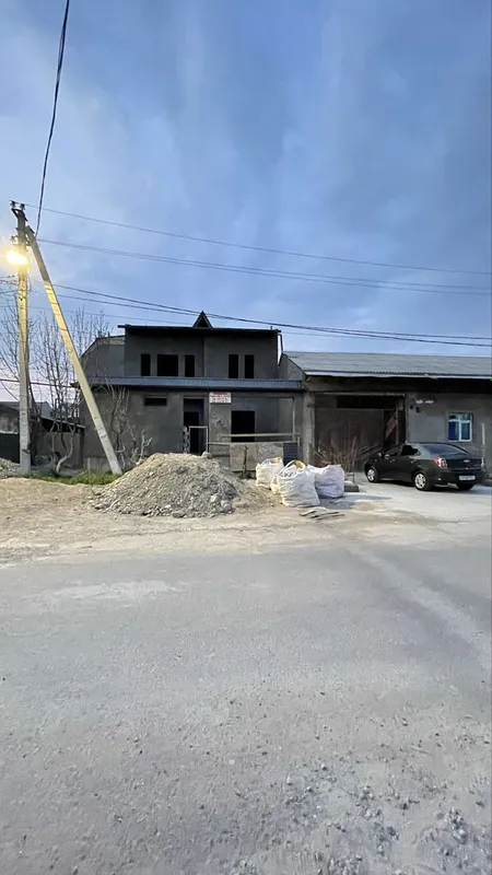 Ховли сотилади ЯнгиХаёт Сергели 14б Олчазор махалласи