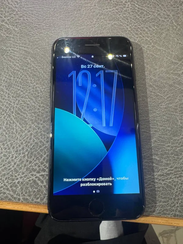 iPhone SE 2020, 64 ГБ 3 iPhone SE 2020, 64 ГБ 3