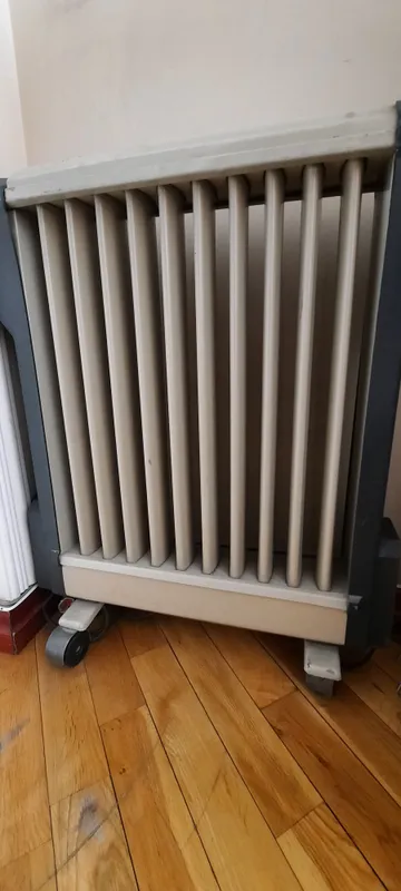 Rossiyada ishlab chiqarilgan moyli radiator 1 Rossiyada ishlab chiqarilgan moyli radiator 1