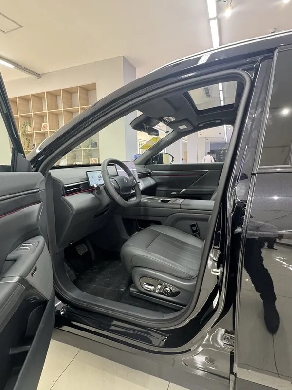 Dongfeng 008 EP 2026 restyling 3 Dongfeng 008 EP 2026 restyling 3