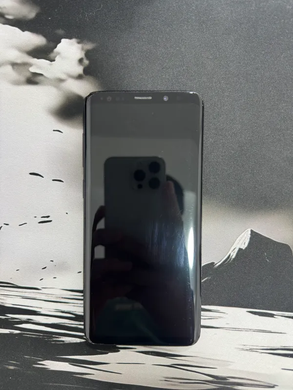 Samsung Galaxy S9+ — фото 1