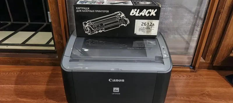 Canon LBP2900B ideal holatda + 1 ta qoʻshimcha kartrij qoʻshib berilad — фото 1