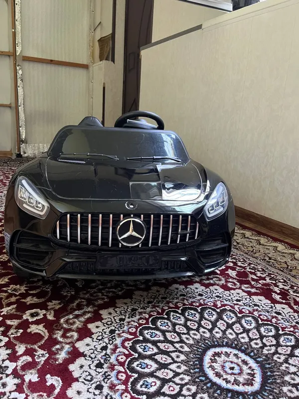 Mercedes