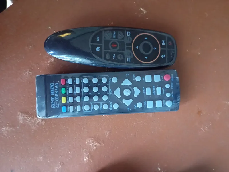 Televizor,TV Box, 2 ta joystik,TV Tyuner Air Mouse 3 Televizor,TV Box, 2 ta joystik,TV Tyuner Air Mouse 3