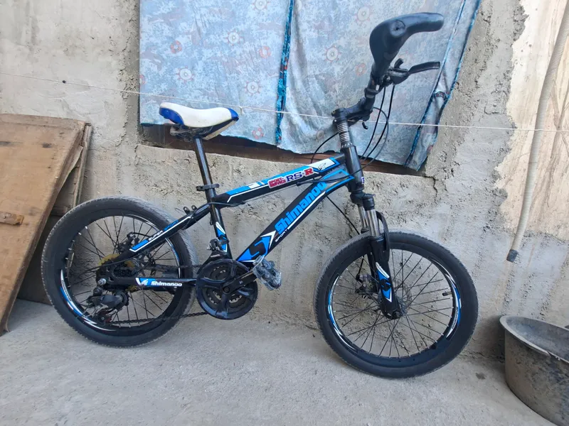 Спортивный велосипед Shimano 1