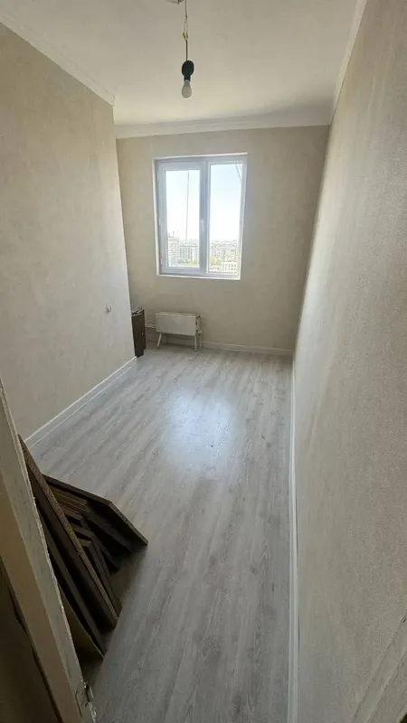 5 xonali kvartira, 82 m2, Yakkasaroy 2