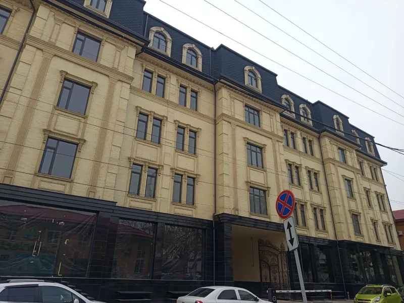 Продаётся Здания рядом Гранд Мир Яккасарайский район 4