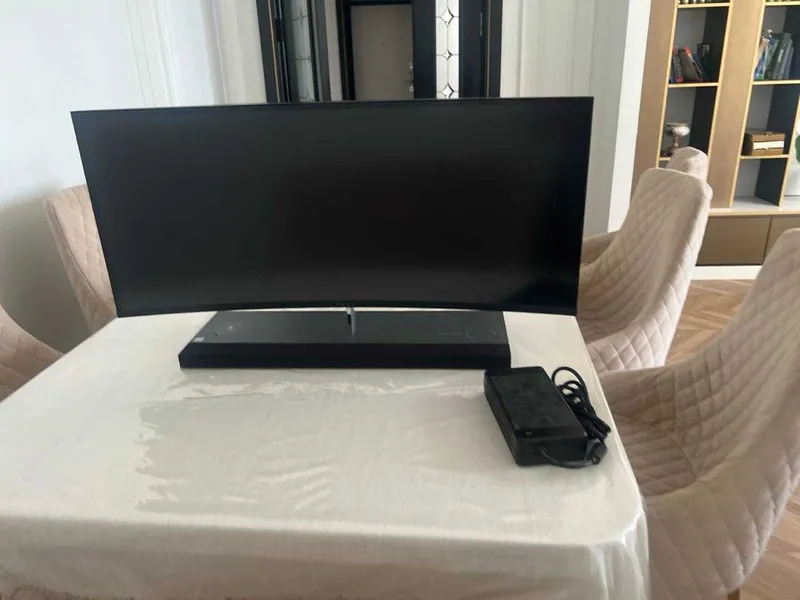 JUDA KUCHLI Monoblok HP ENVY Curved All-in-One 34 2