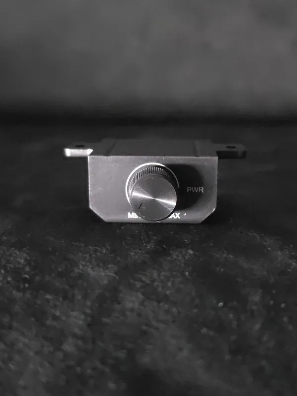 Моноусилитель VL-1800 1D 4 Моноусилитель VL-1800 1D 4