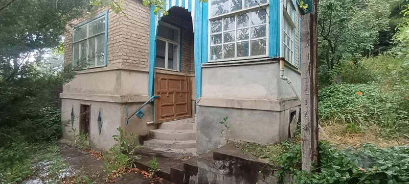 Чарвак дача участок 6,5 соток в центре Чарвака кадастра, дом бассейн — фото 4