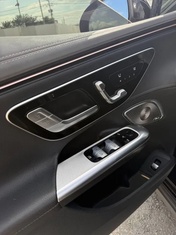 Mercedes Benz EQE 350+ Electric 6