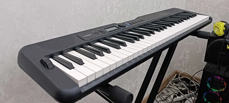 CASIO CT-S300 sintezatori sotiladi — фото 4