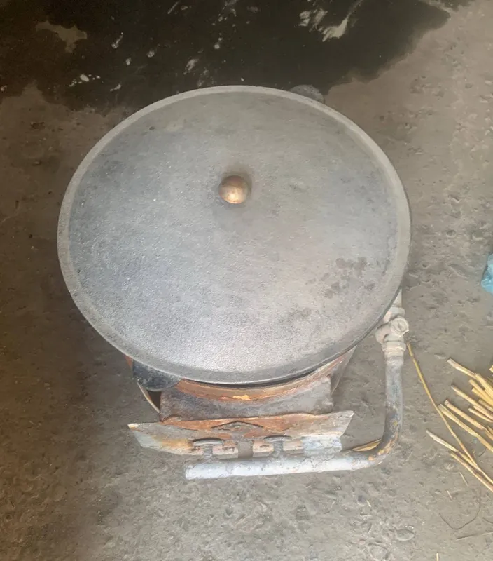 Продам учаг с казаном 1