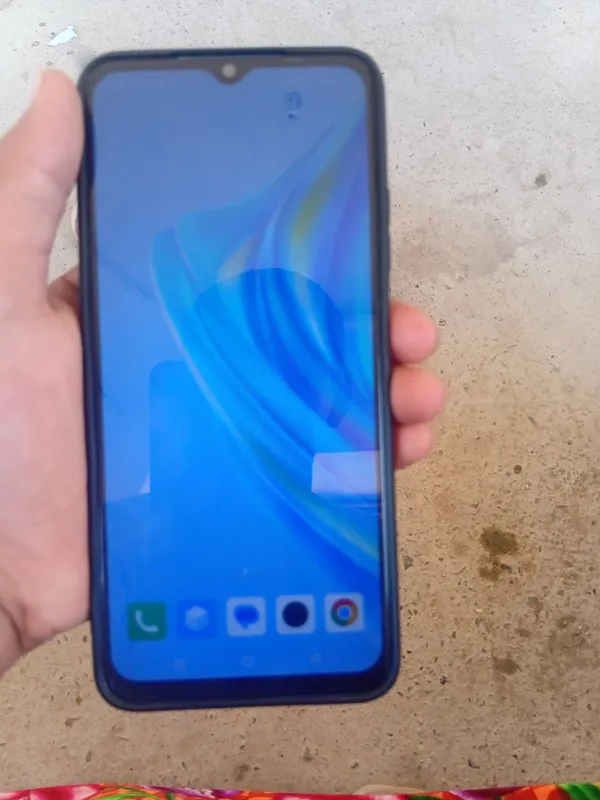 infinix HOT30i — фото 1