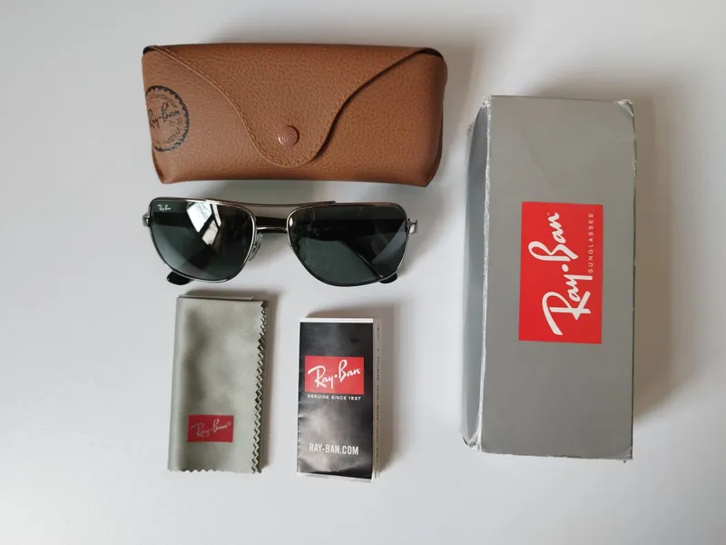 Ray-Ban Оригинал / Срочно / Полный комплект/Состояние отличное