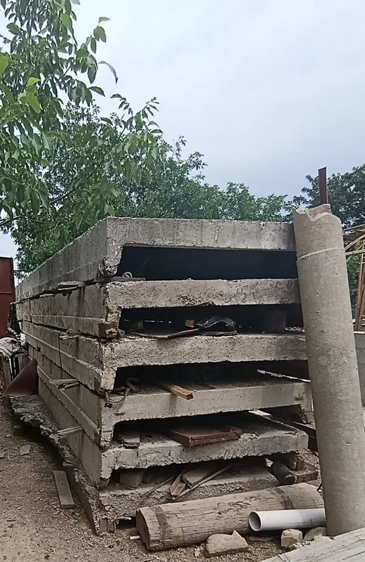 Продается плита бетон пнес