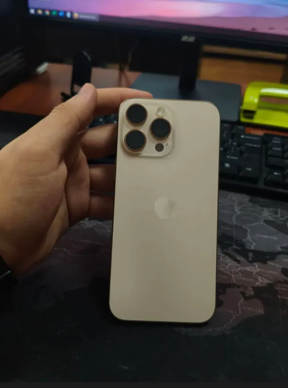 iphone 16 pro max desert 256GB 90% 1 iphone 16 pro max desert 256GB 90% 1