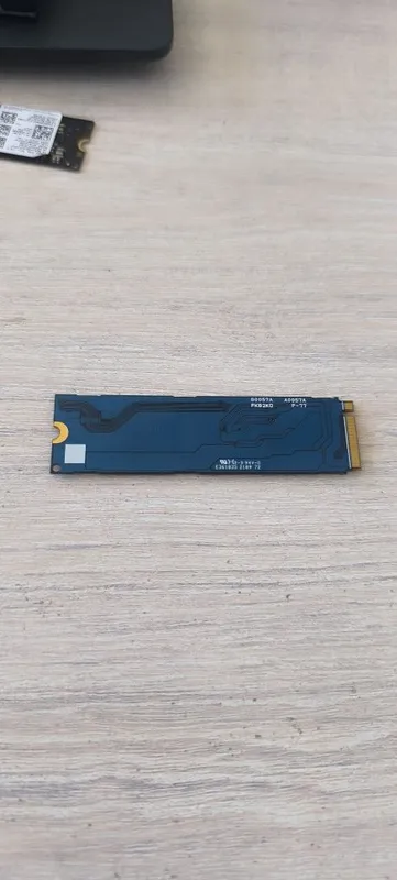 Срочно продам ssd Nvme M2 512 GB gen3x4 б.у в идеальном состоянии 2 Срочно продам ssd Nvme M2 512 GB gen3x4 б.у в идеальном состоянии 2