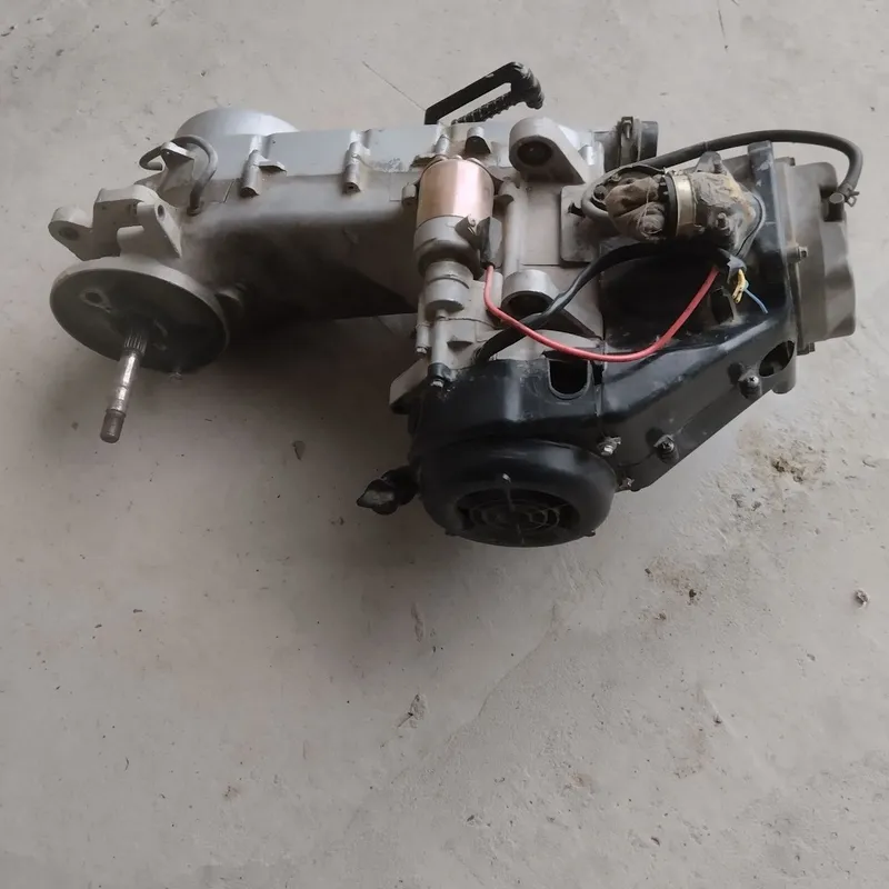 Skuter 150 kub mator sotiladi