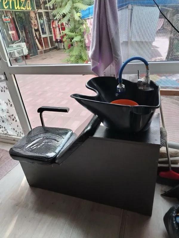 Salon uchun jihozlar 1 Salon uchun jihozlar 1