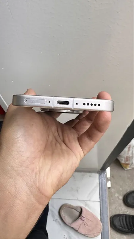 VIVO X300 PRO 12/512 gb Silver 21 cycle 4