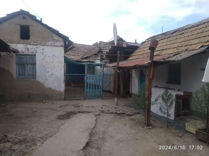 Уй сотилади срочная 4 Уй сотилади срочная 4