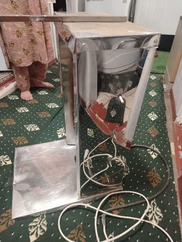 Lavash apparat sotiladi
