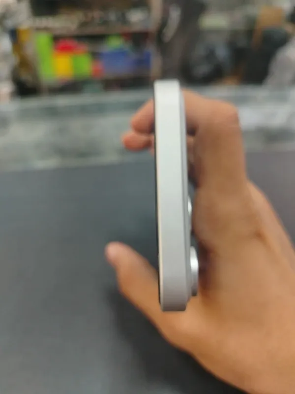 iphone 11 17 pro qilingan 5