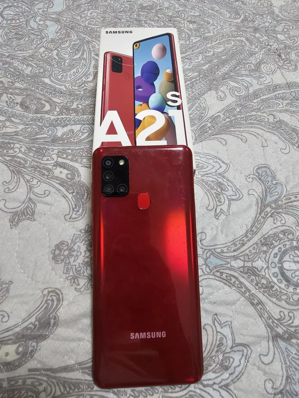 Samsung A21S qizil