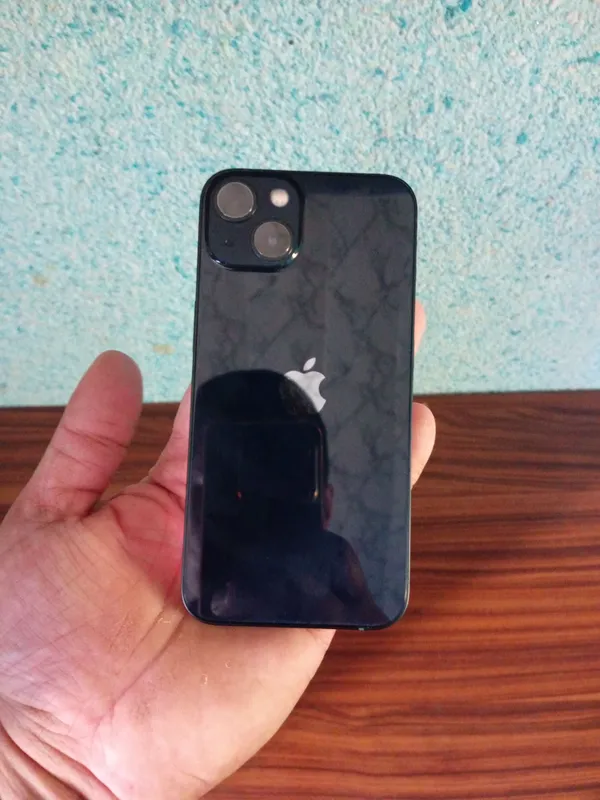 iPhone 13