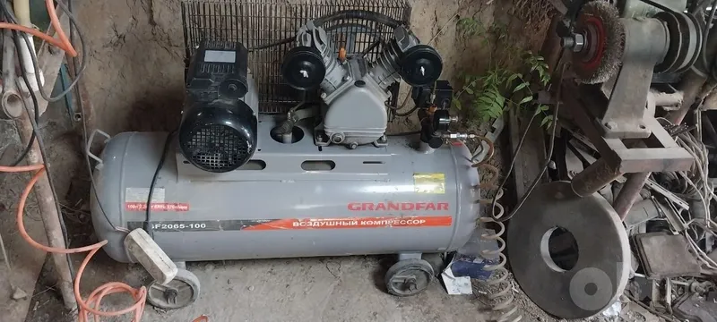 Продам ременной компрессор Grandfar GF2065 1 Продам ременной компрессор Grandfar GF2065 1
